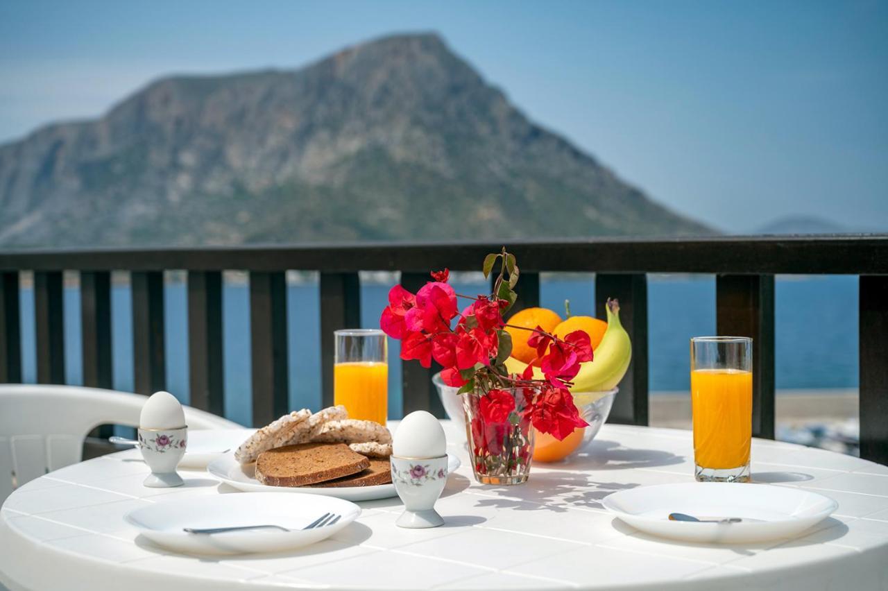 Pelagos Seafront Accommodation - Maria Миртеа Экстерьер фото